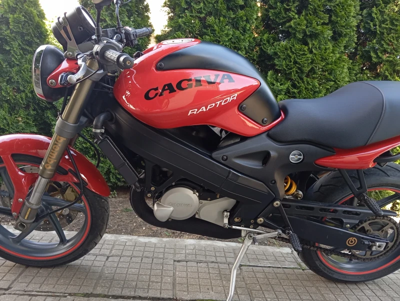 Cagiva Raptor