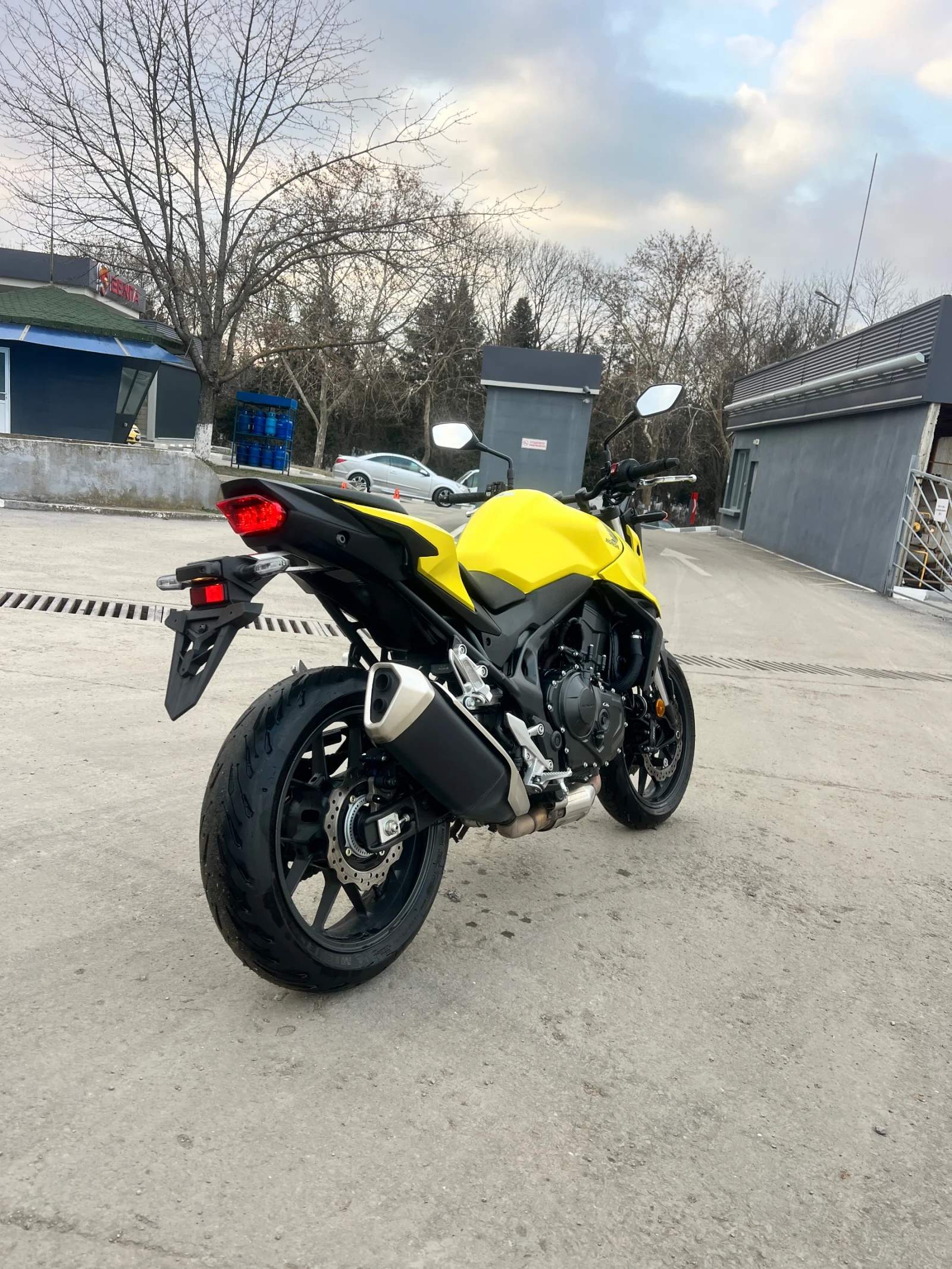 Honda Hornet 750  - изображение 6