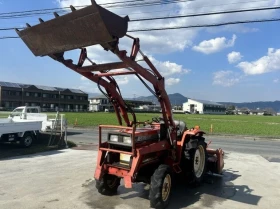 Трактор Kubota, снимка 2