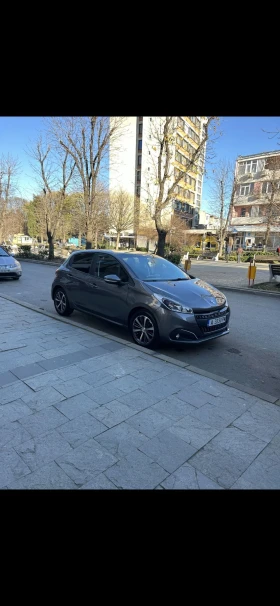 Peugeot 208, снимка 3