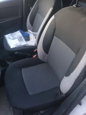 Dacia Sandero 1.5dci, снимка 4
