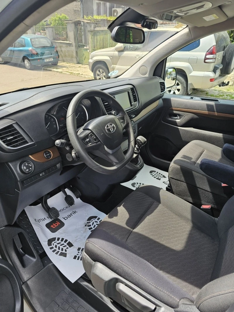 Toyota Proace City Verso, снимка 13 - Автомобили и джипове - 46584380