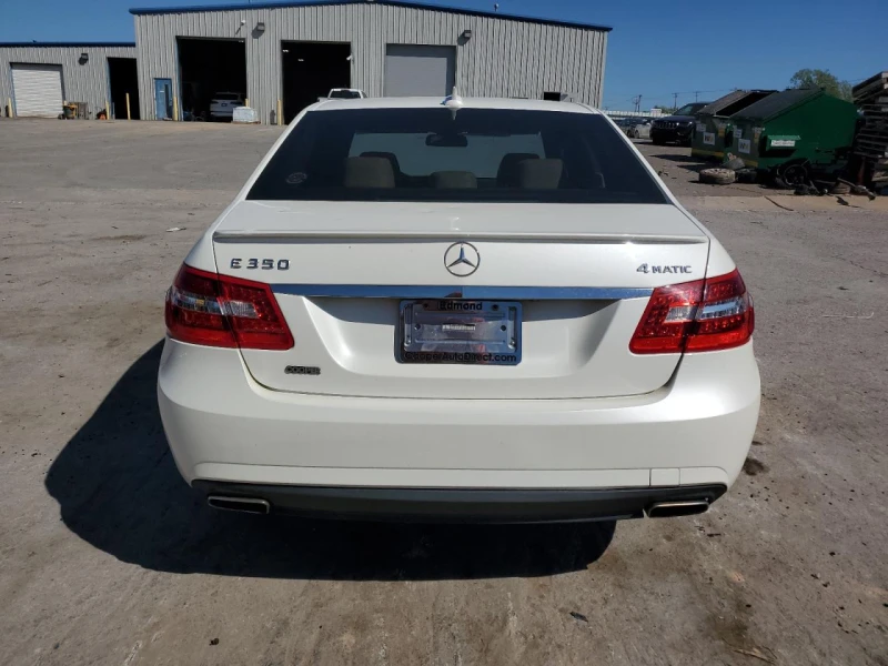 Mercedes-Benz E 350 4MATIC * AMG PACK* * ПЕРФЕКТНА ЗА ГАЗ* , снимка 6 - Автомобили и джипове - 47588289