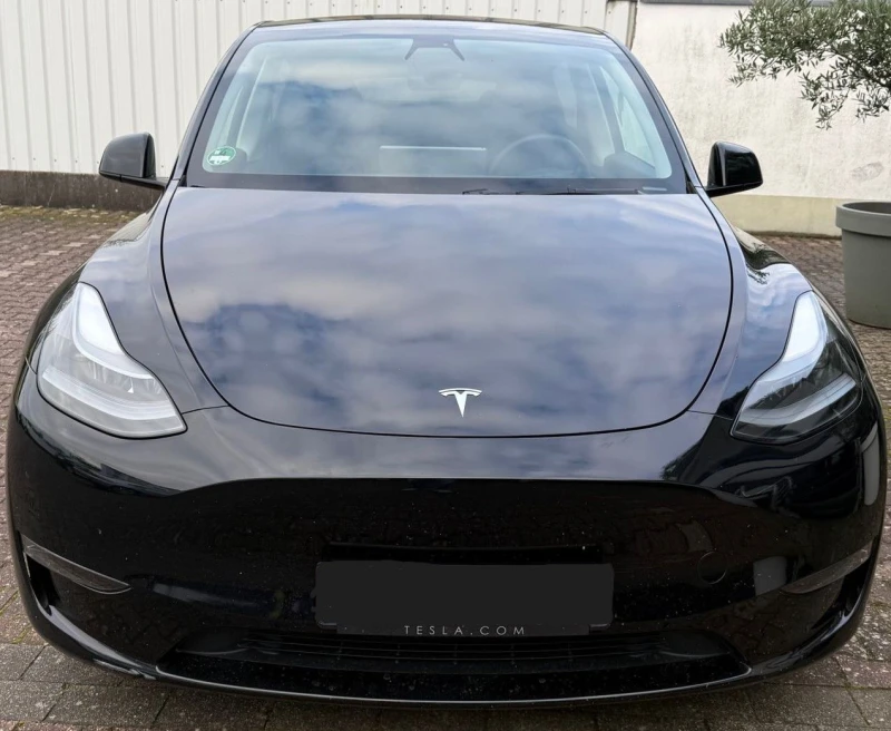 Tesla Model Y Performance AWD, снимка 1 - Автомобили и джипове - 48011265