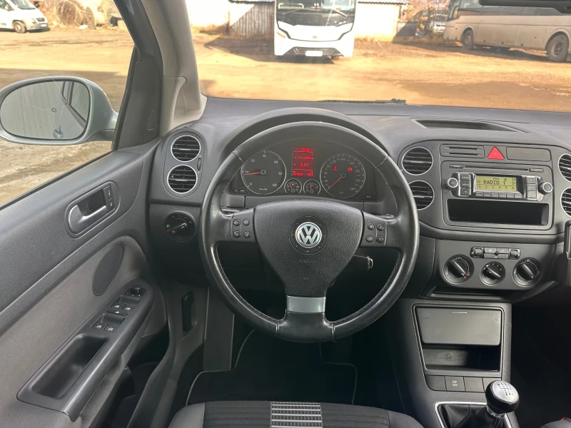 VW Golf Plus United 2.0 TDI, снимка 9 - Автомобили и джипове - 48138470