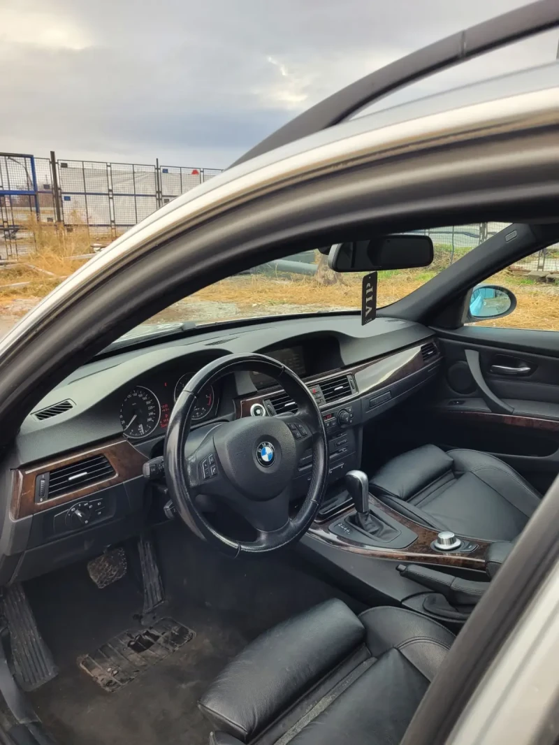 BMW 330 XD, снимка 7 - Автомобили и джипове - 48175316