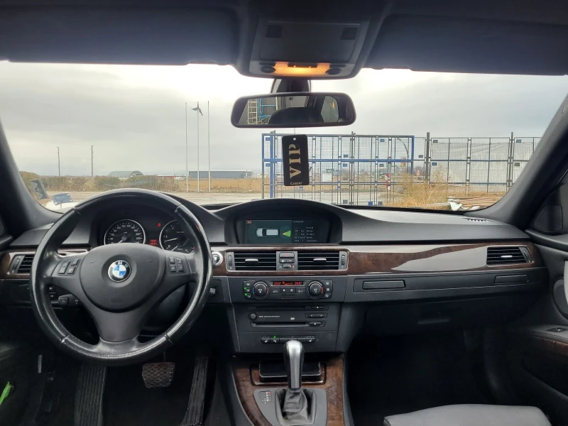 BMW 330 XD, снимка 8 - Автомобили и джипове - 48175316