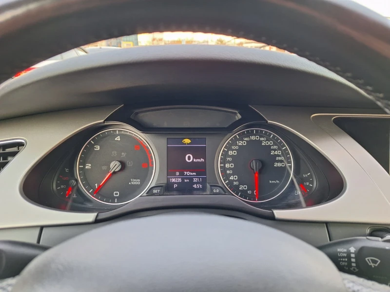 Audi A4 3.0 TDI-240 КОНЯ S-LINE 4x4 Навигация, снимка 12 - Автомобили и джипове - 48374394