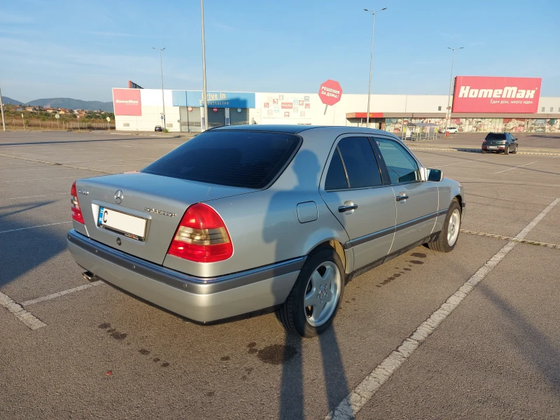 Mercedes-Benz C 200 ELEGANCE, снимка 2 - Автомобили и джипове - 49526793