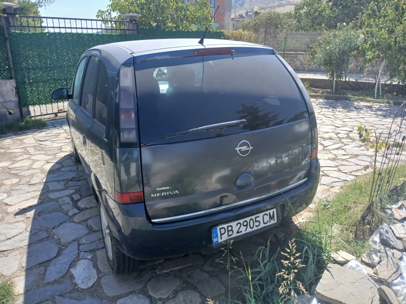 Opel Meriva, снимка 3 - Автомобили и джипове - 51641349