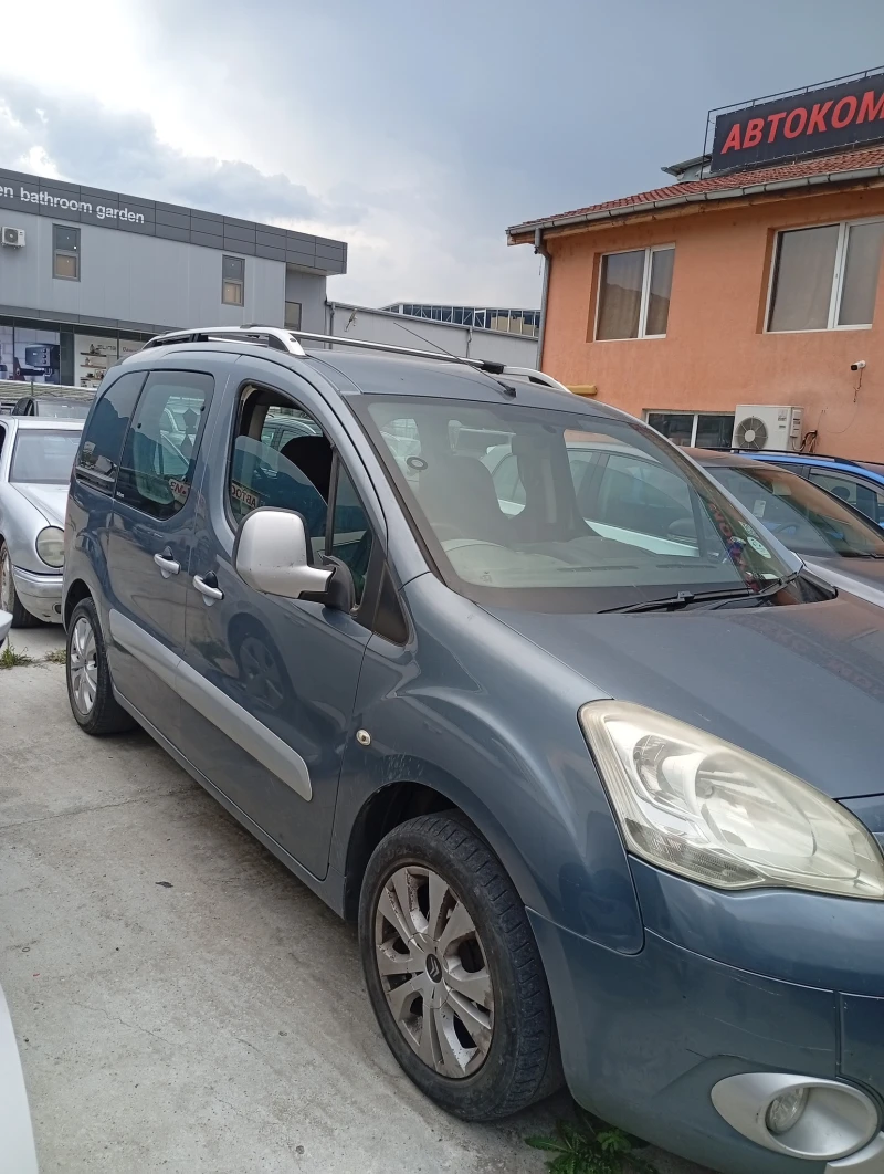 Citroen Berlingo 1.6 HDI, снимка 2 - Автомобили и джипове - 52006660