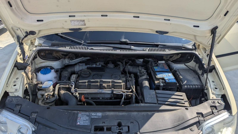 VW Caddy, снимка 7 - Автомобили и джипове - 52028746