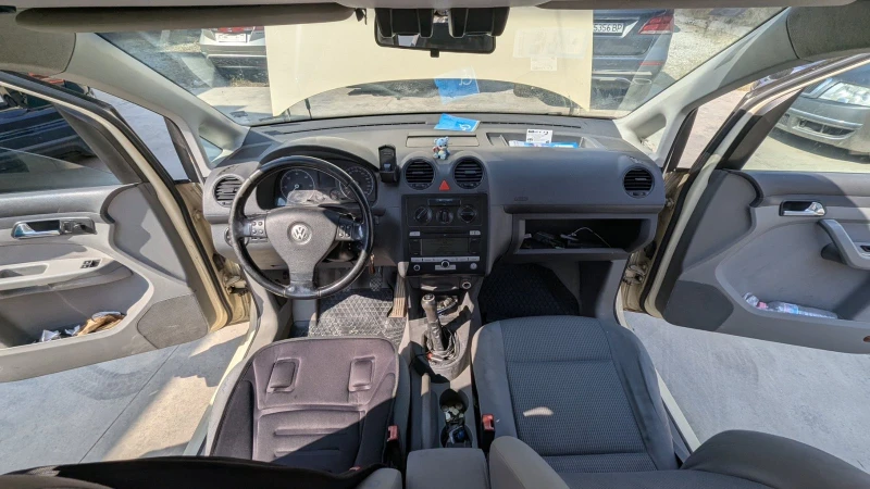 VW Caddy, снимка 8 - Автомобили и джипове - 52028746