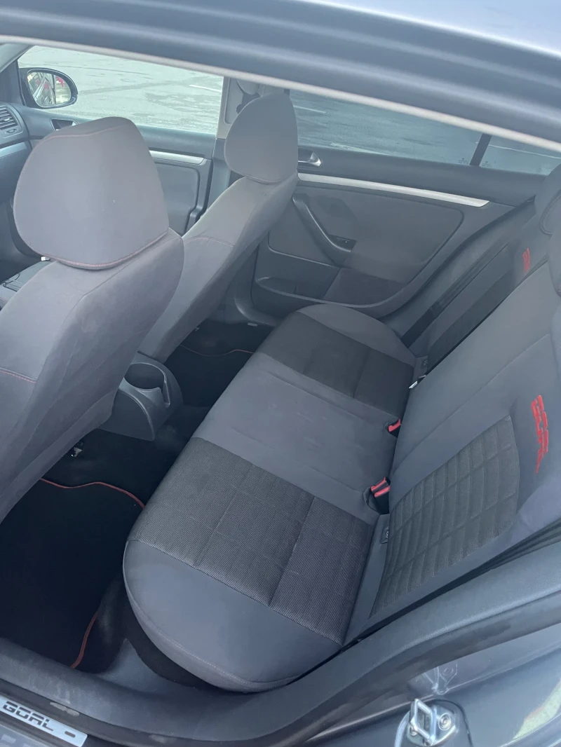 VW Golf GTI, снимка 7 - Автомобили и джипове - 52845970