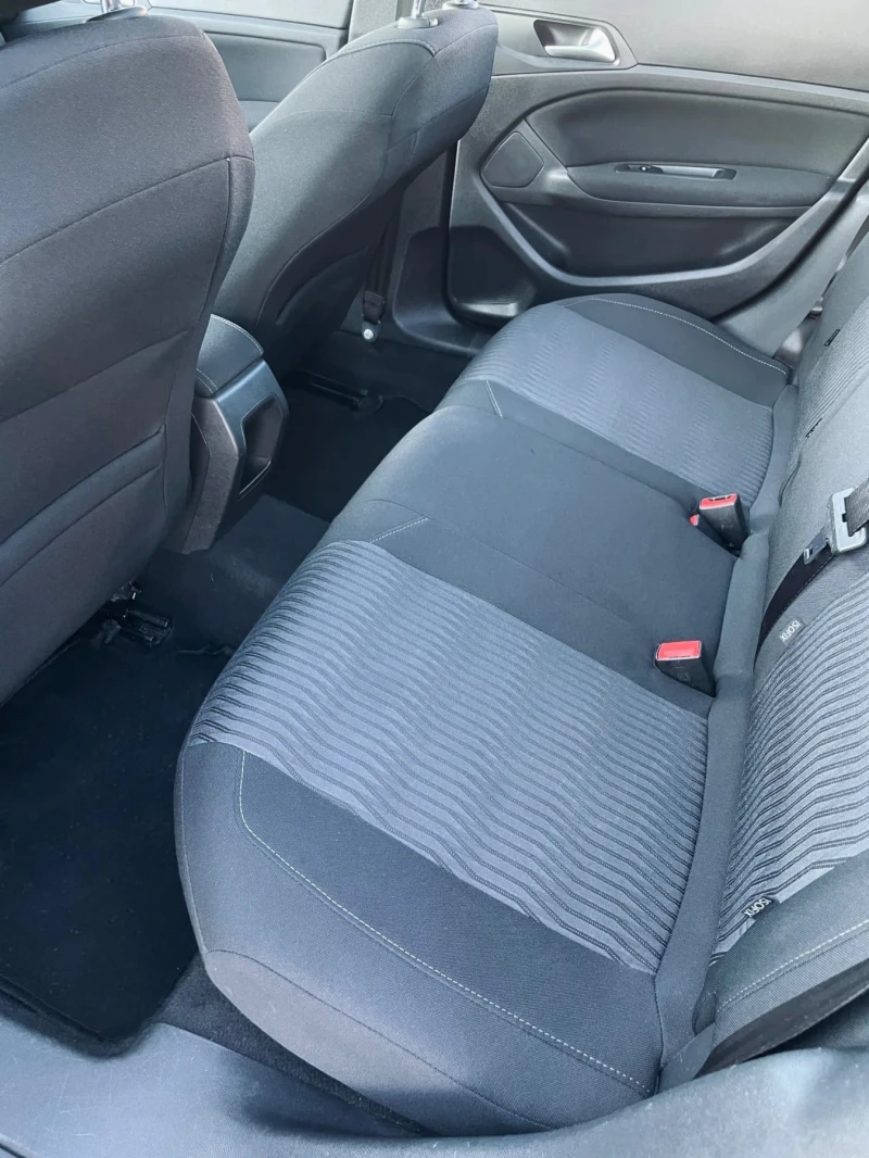 Peugeot 308, снимка 8 - Автомобили и джипове - 52422550