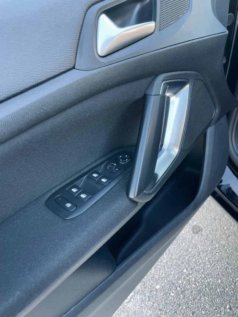Peugeot 308, снимка 9 - Автомобили и джипове - 52422550