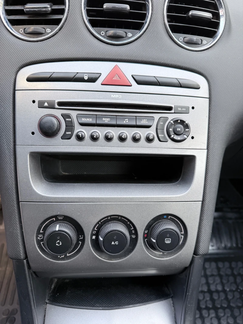 Peugeot 308, снимка 11 - Автомобили и джипове - 52488499