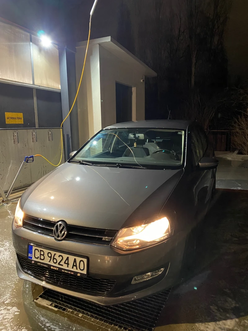 VW Polo 1.2 Бензин, снимка 16 - Автомобили и джипове - 53420439