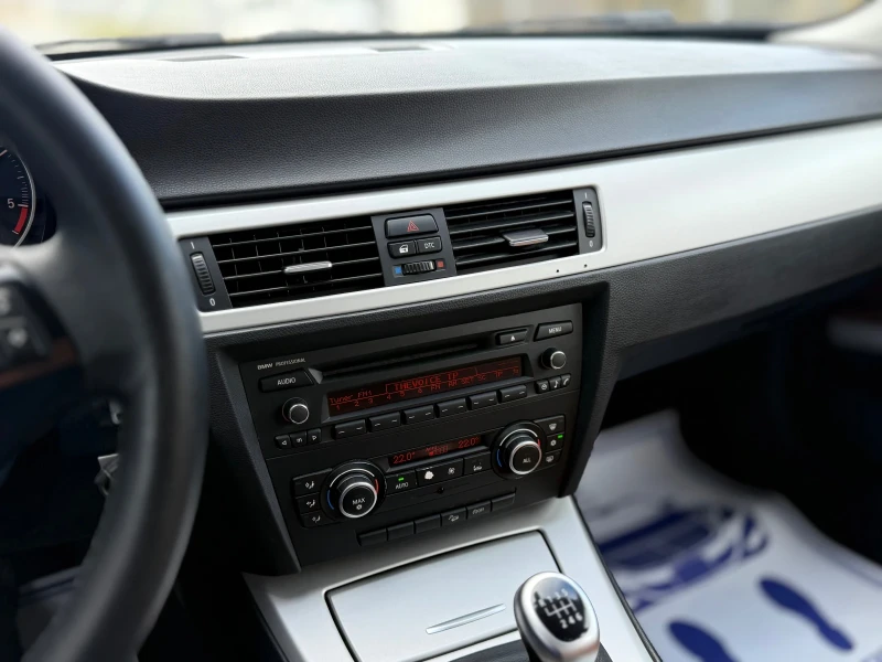 BMW 320 X-DRIVE* 184КС* 6-СКОРОСТИ* КОЖА* КСЕНОН* , снимка 12 - Автомобили и джипове - 53524567