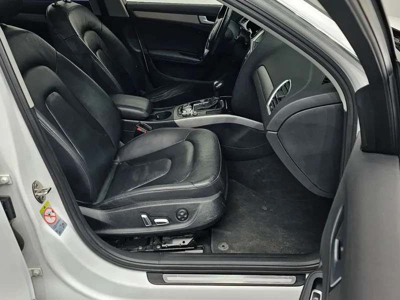 Audi A4 2.0 TDI, снимка 10 - Автомобили и джипове - 54143366