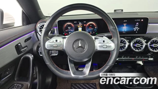 Mercedes-Benz CLA 250, снимка 14 - Автомобили и джипове - 56077666