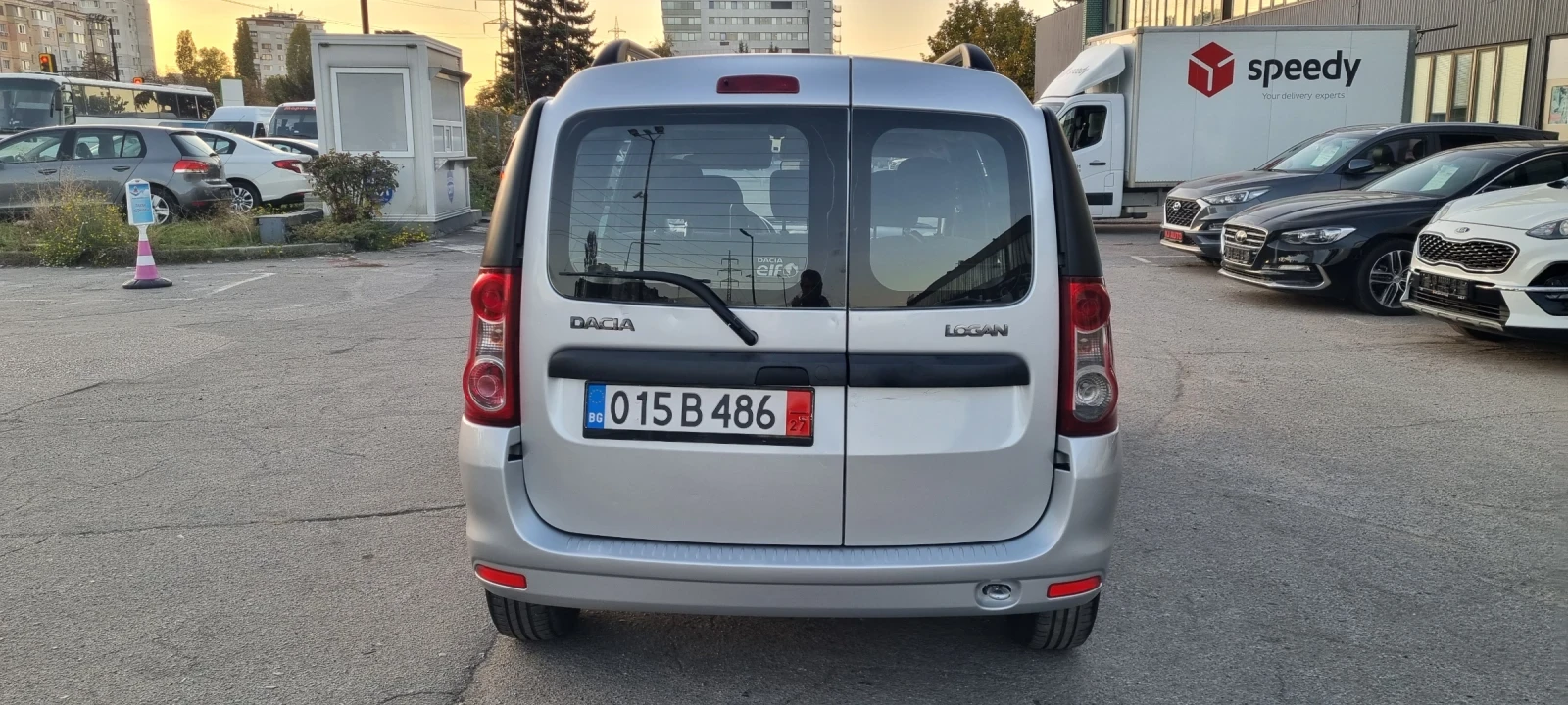 Dacia Logan 1.6i LPG 85k.c ITALIA EURO 5 - изображение 6