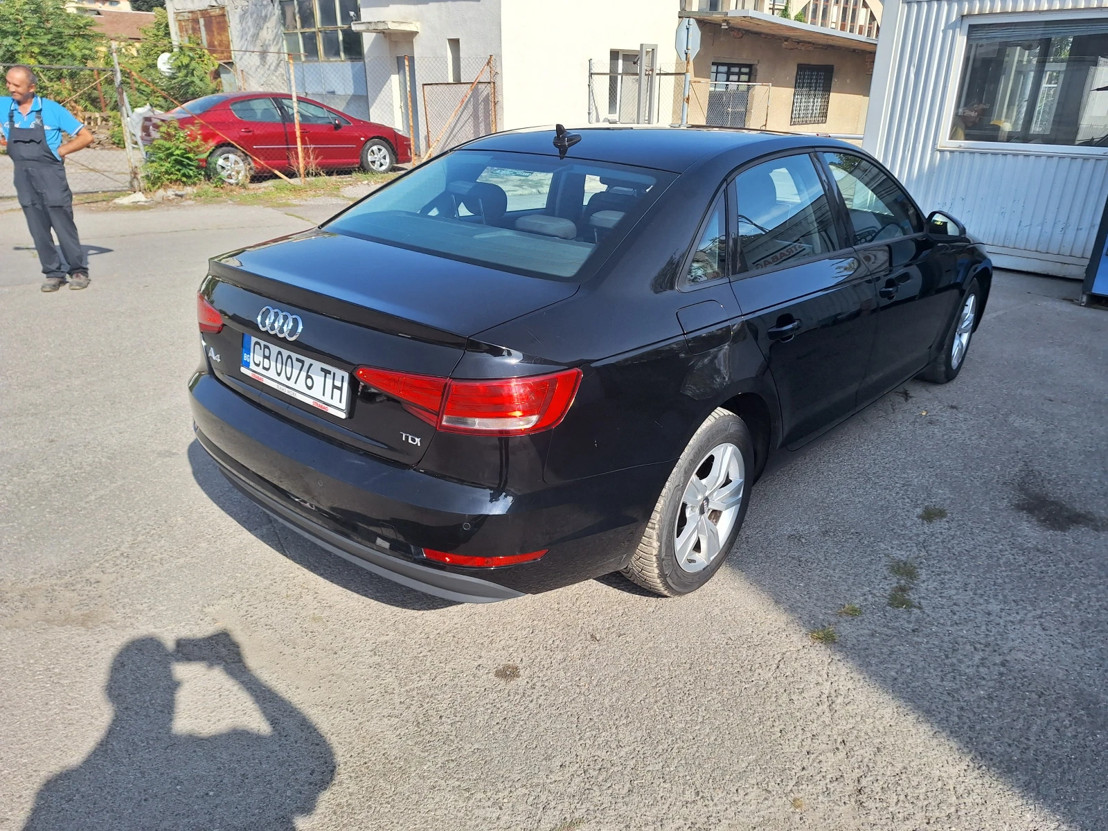 Audi A4 2, 0 TDI - изображение 2