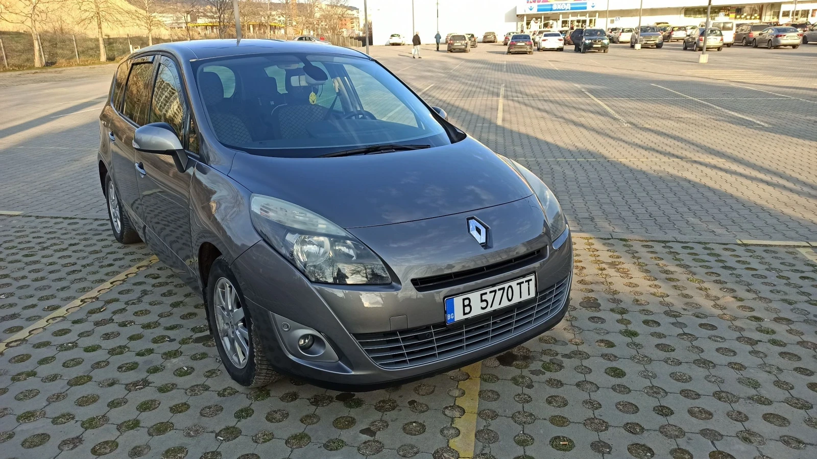 Renault Grand scenic 1.5 DCI - изображение 3