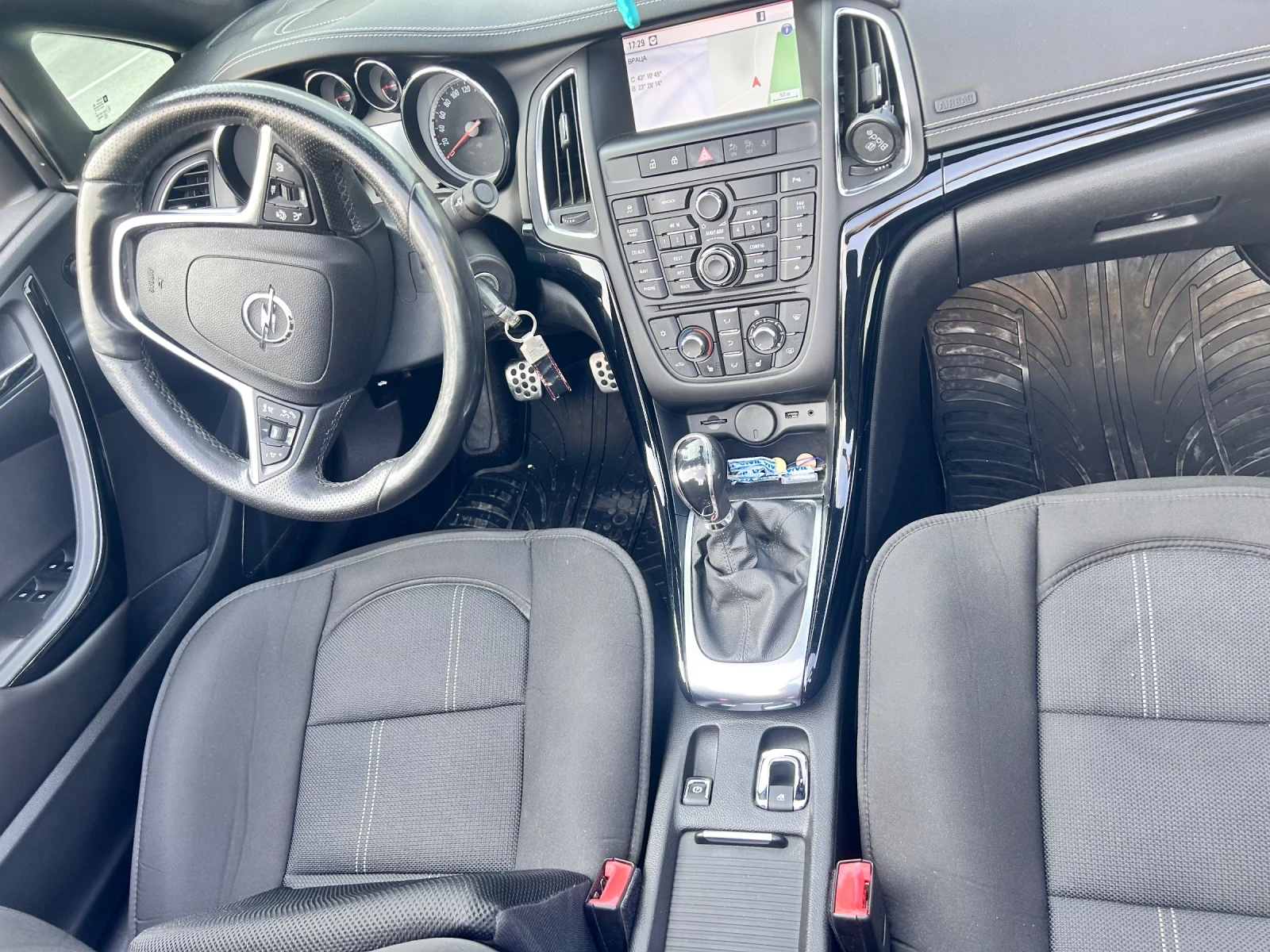 Opel Cascada  - изображение 4