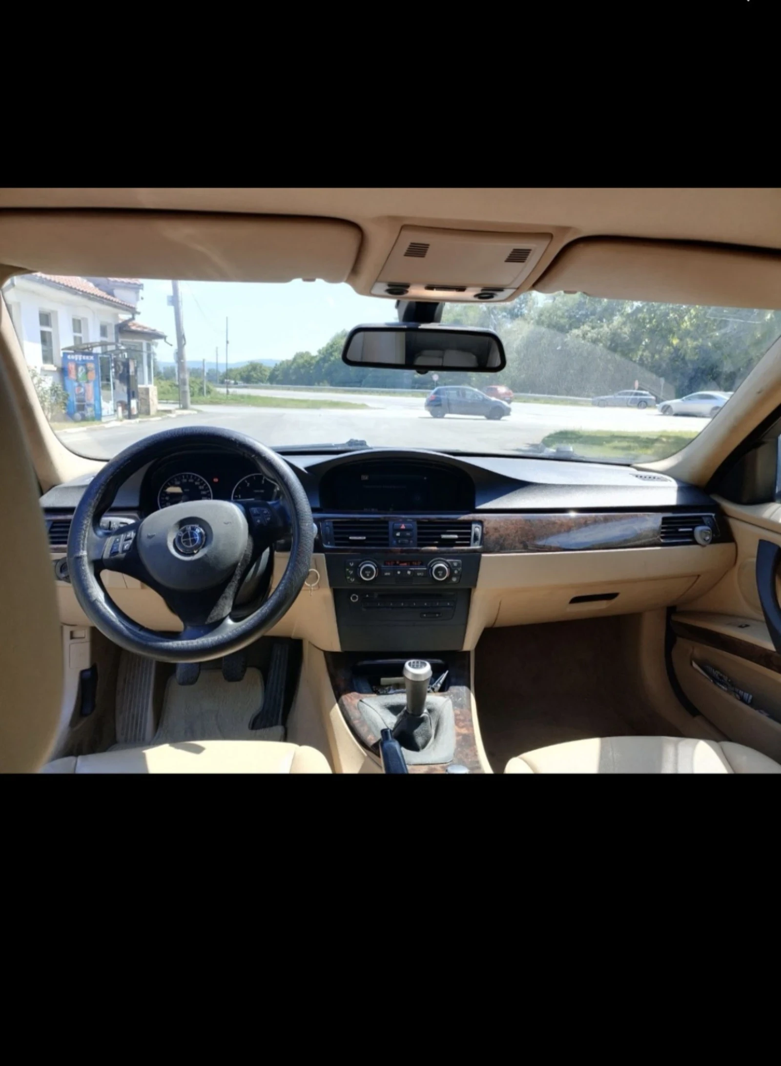 BMW 320 E91 - изображение 5