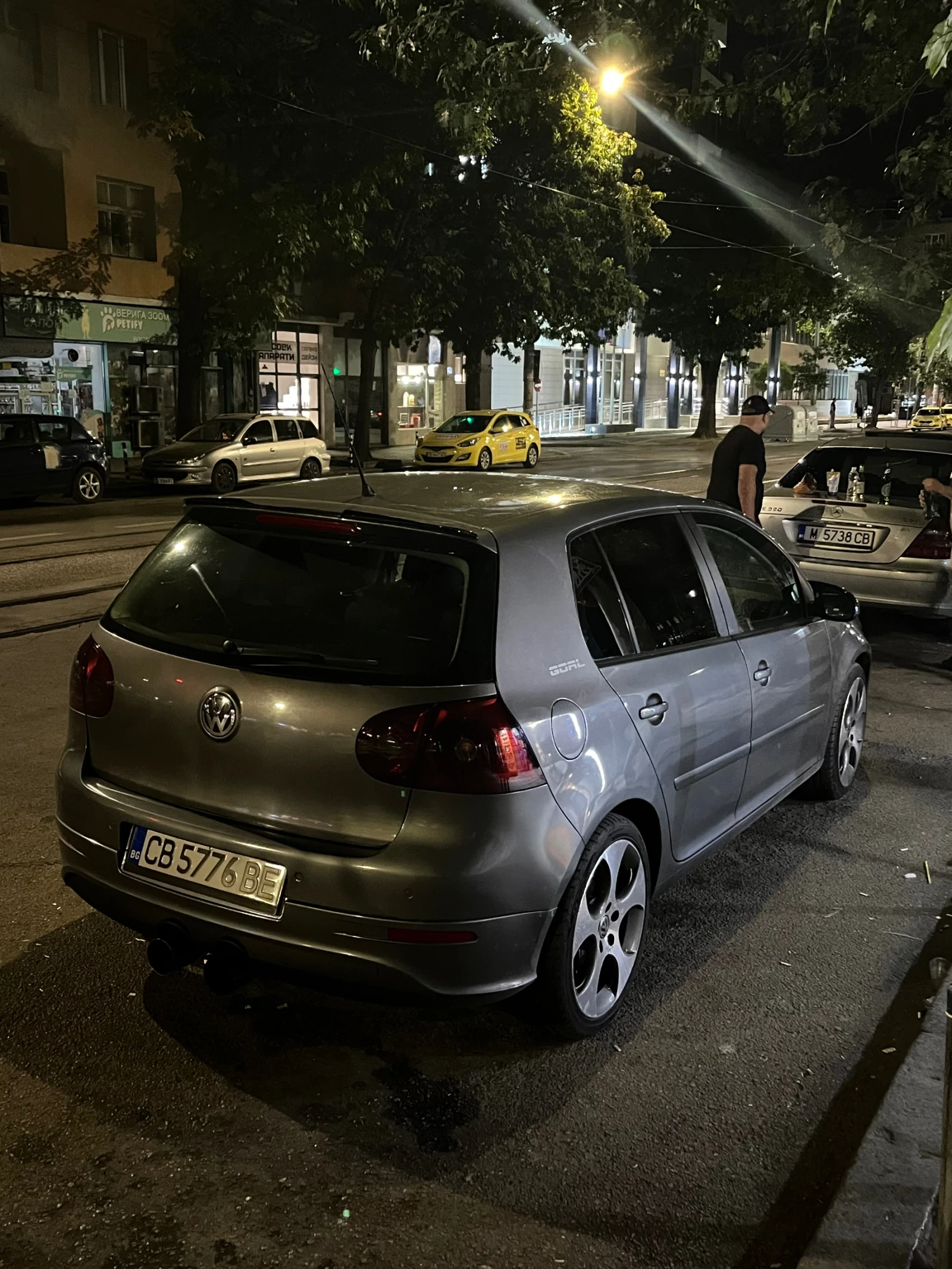 VW Golf GTI - изображение 10