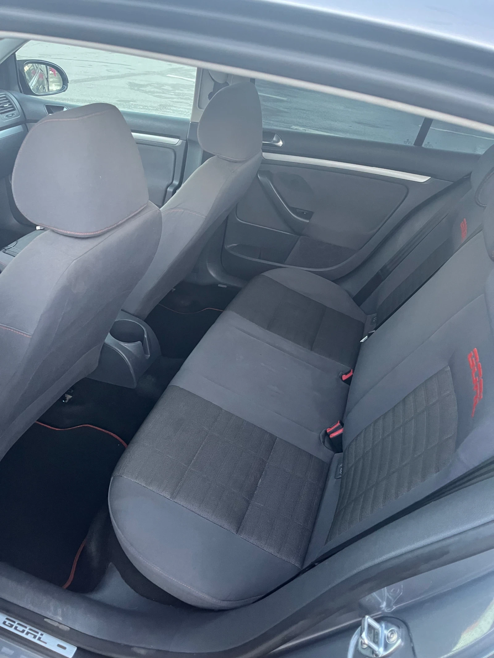 VW Golf GTI - изображение 6