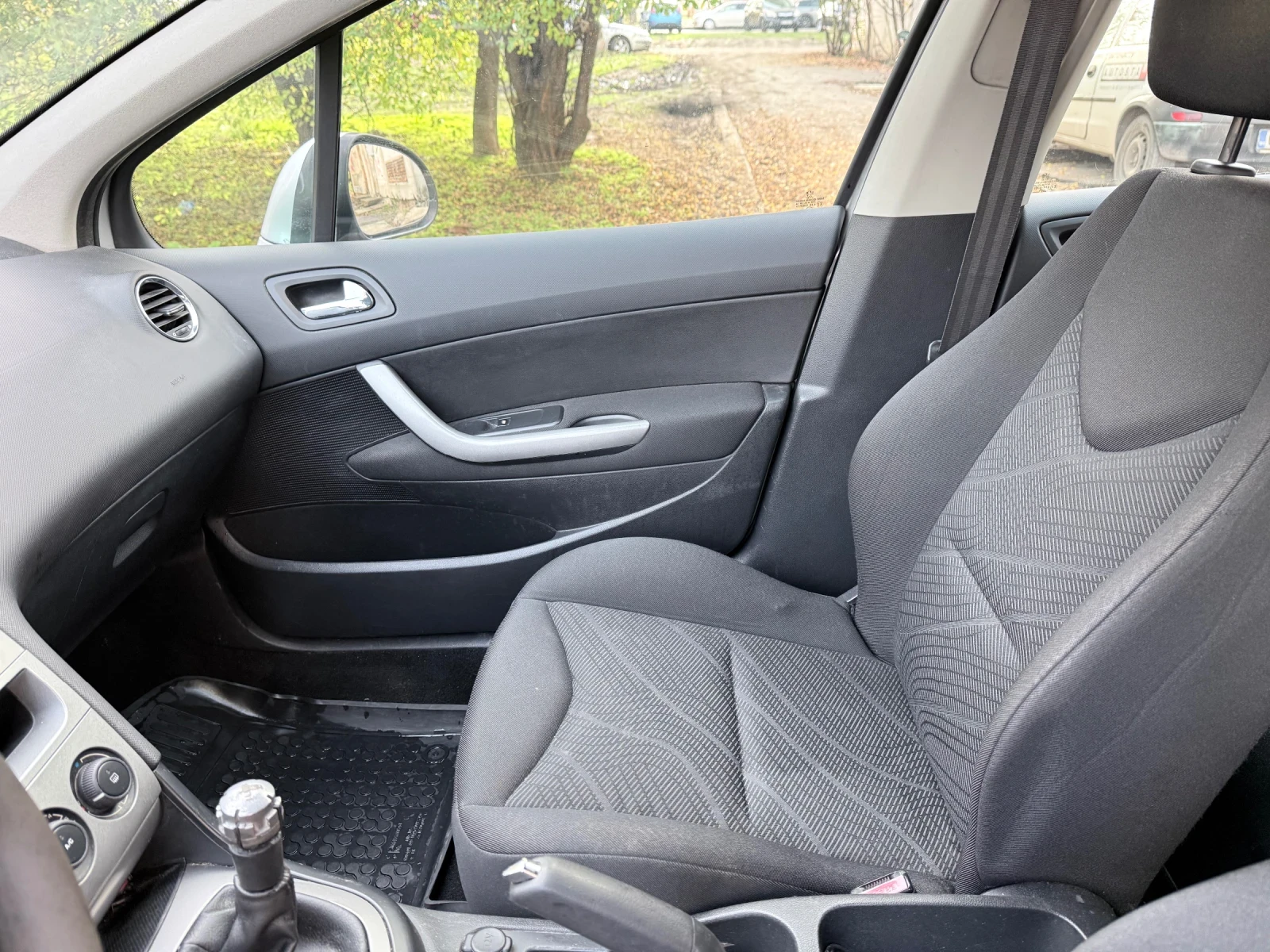 Peugeot 308  - изображение 9