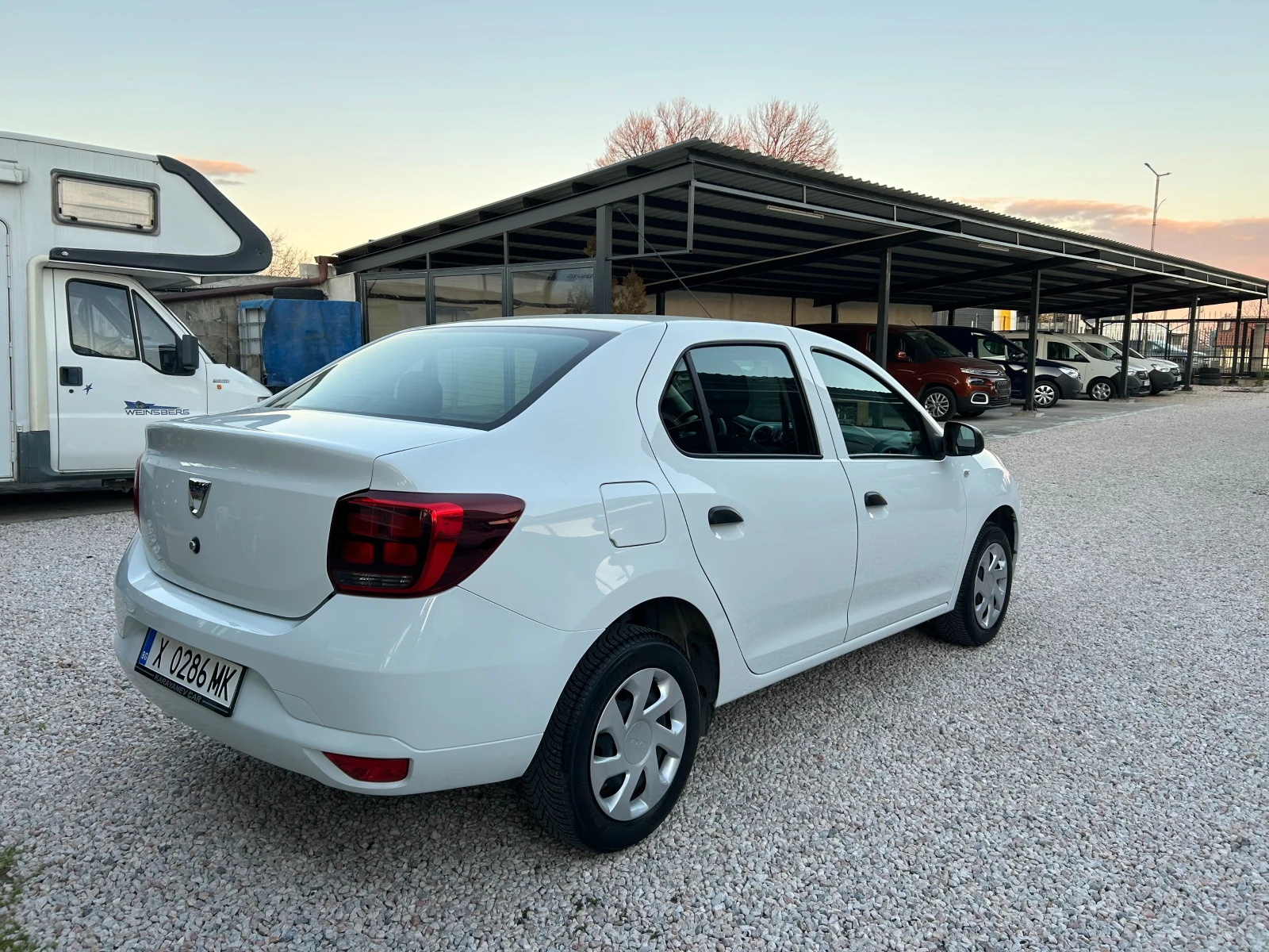 Dacia Logan 1.0 BENZIN 6 C - изображение 4