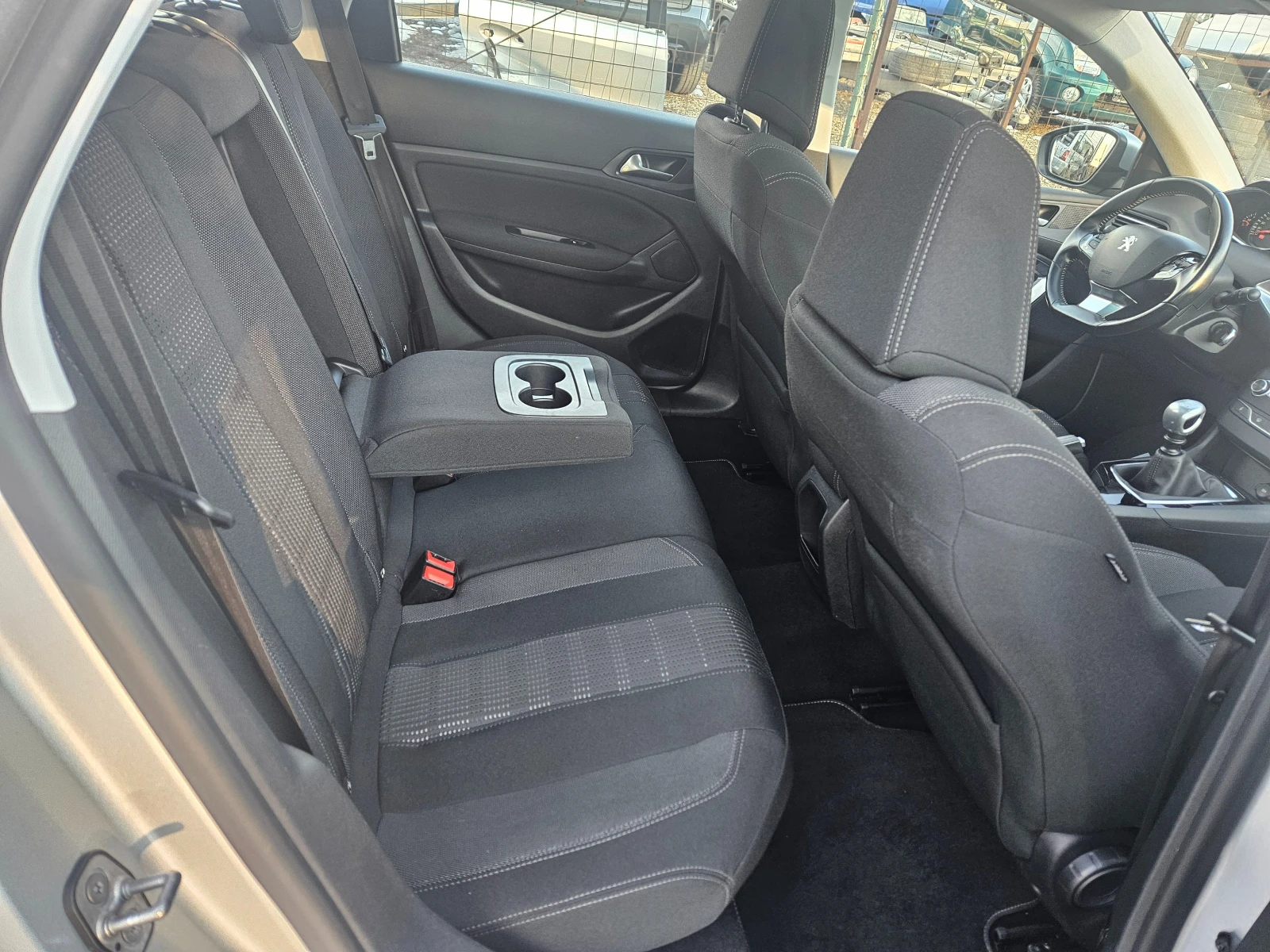 Peugeot 308 1.6 HDi Германия  - изображение 8