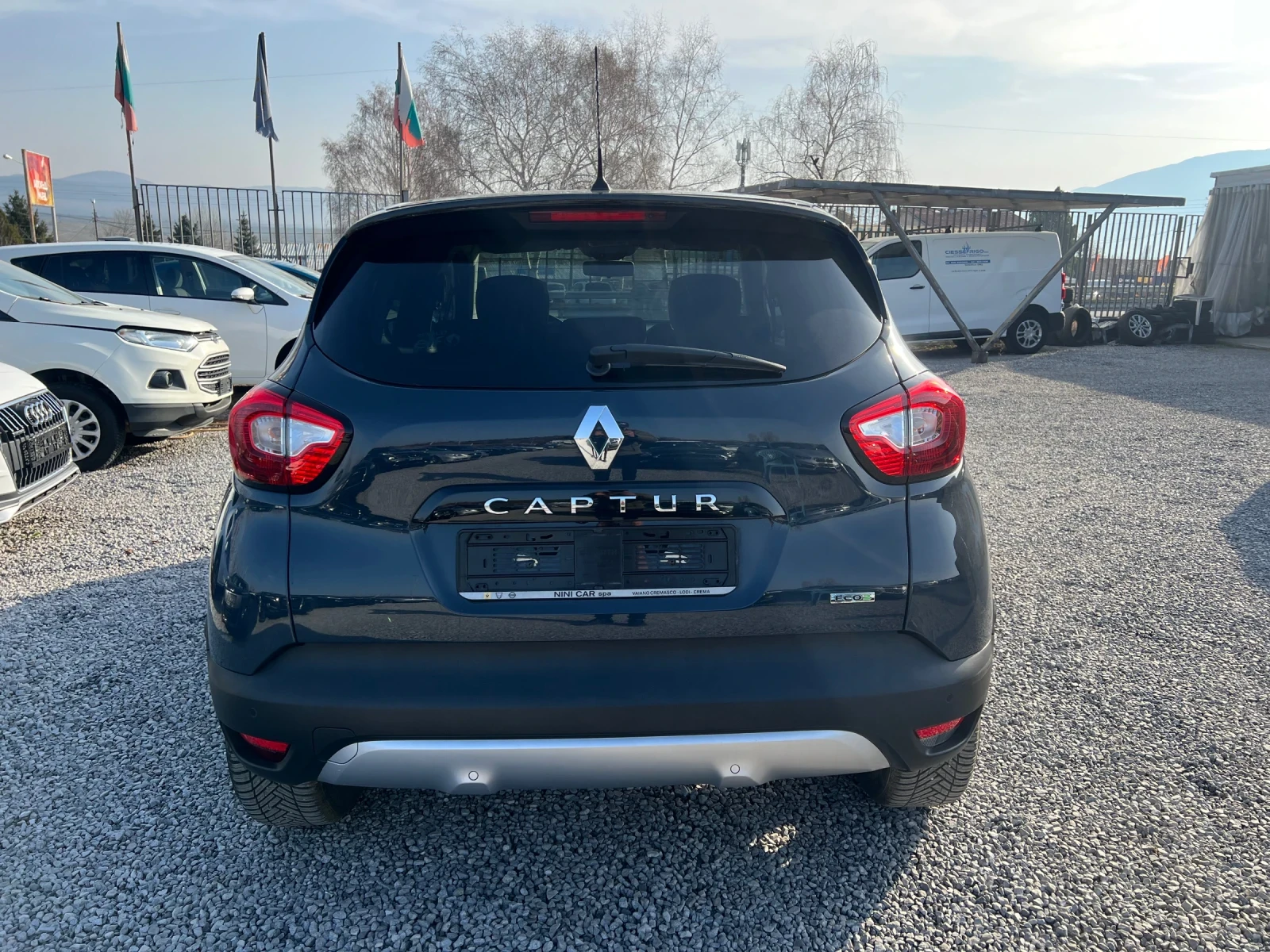 Renault Captur 1.5dci Hypnotic kamera, снимка 5 - Автомобили и джипове - 53703401