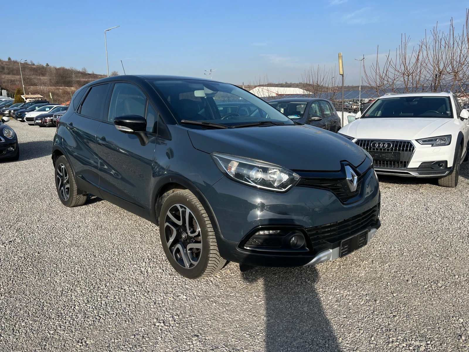 Renault Captur 1.5dci Hypnotic kamera, снимка 1 - Автомобили и джипове - 53703401