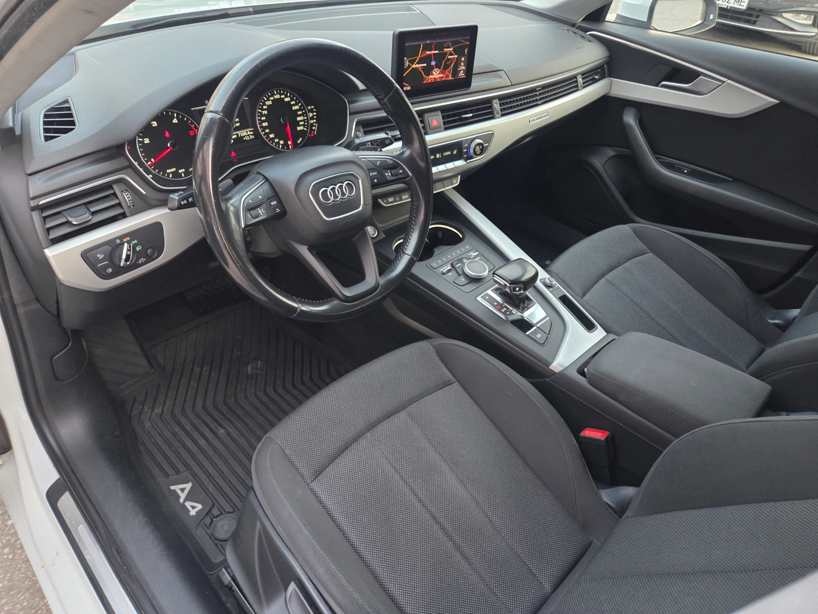 Audi A4 2.0TDI (190 Hp) Quattro/AT/NAVI - изображение 9