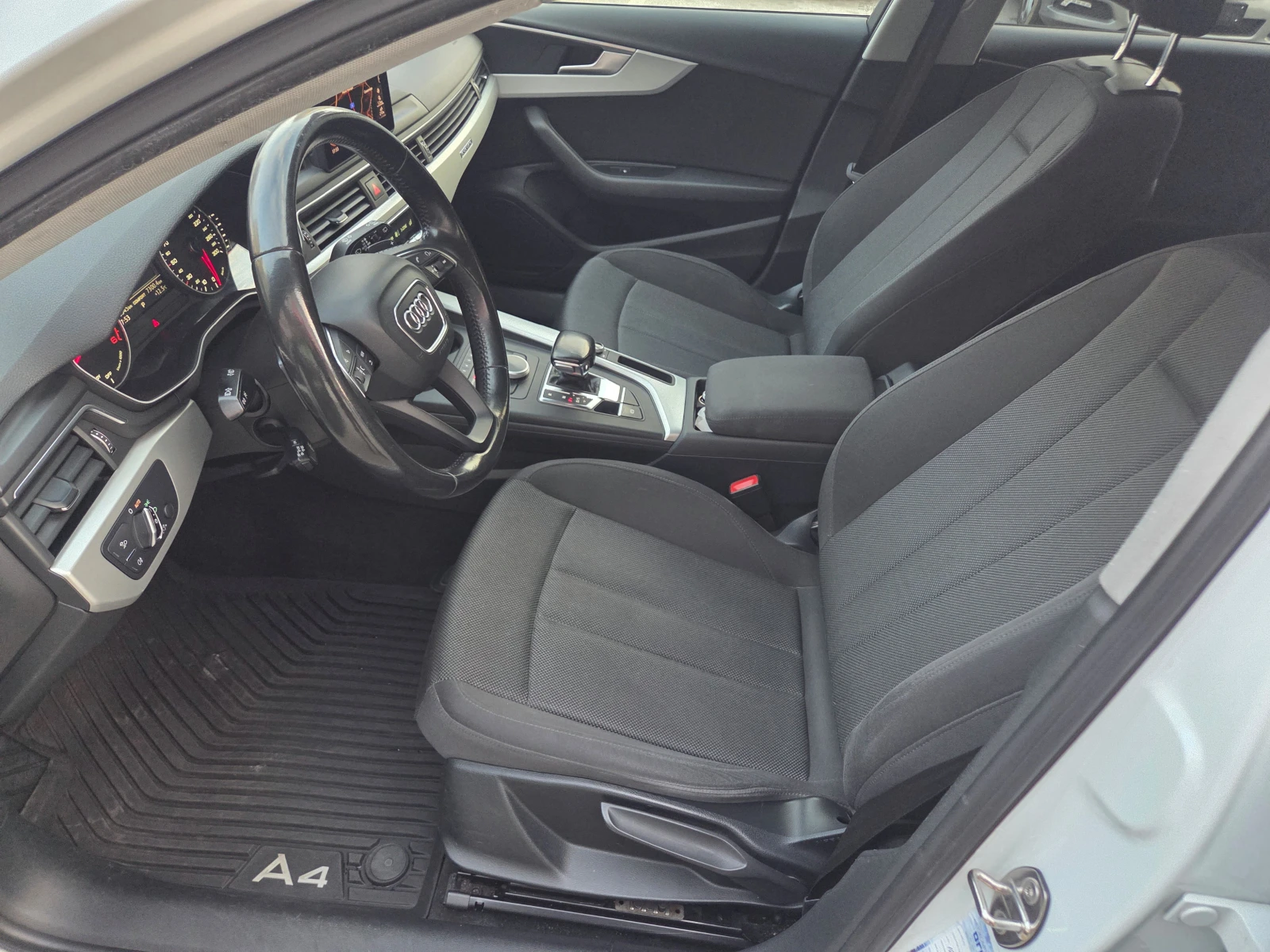 Audi A4 2.0TDI (190 Hp) Quattro/AT/NAVI - изображение 10