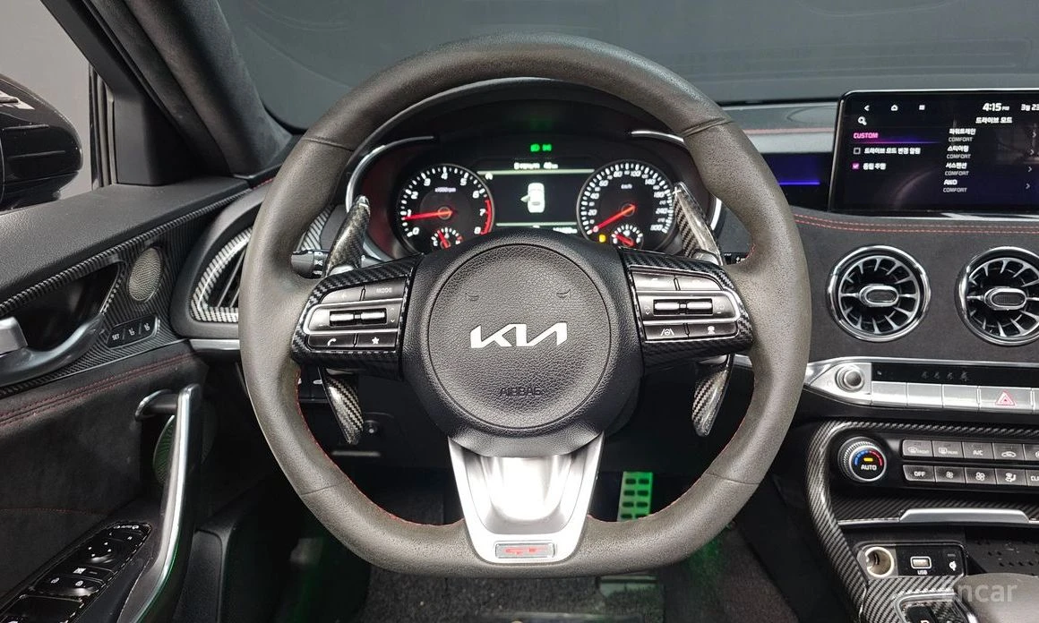 Kia Stinger 3.3GT AWD Acro Edition* HEAD-UP* HARMAN KARDON* 36, снимка 10 - Автомобили и джипове - 53952253