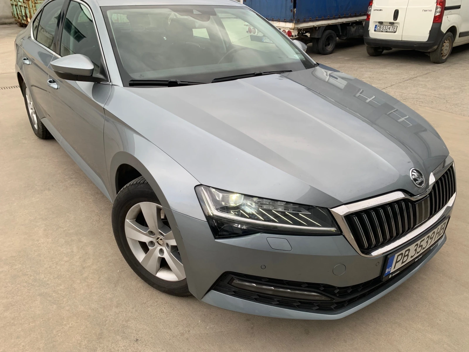 Skoda Superb AMB TS110 1.5A7F, снимка 2 - Автомобили и джипове - 53992331