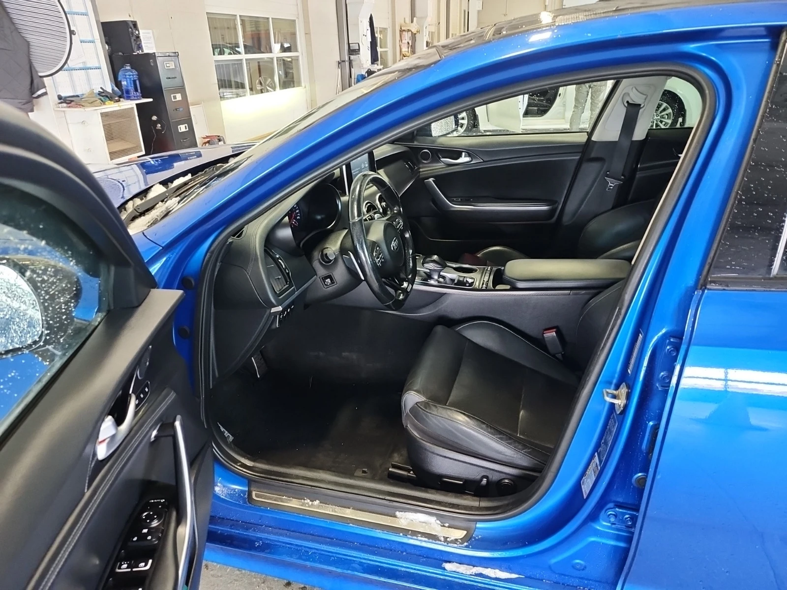 Kia Stinger * * CARFAX * * ���� ������ * *  | Mobile.bg � ����������� 5