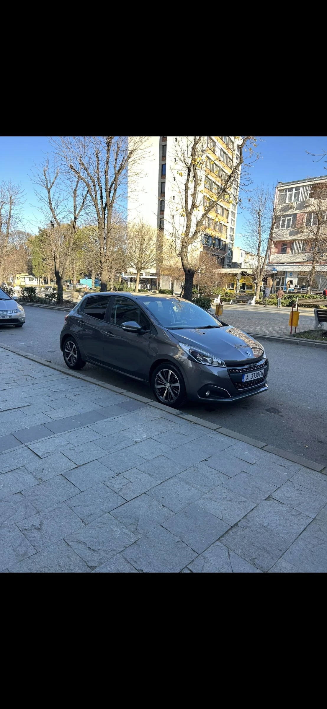 Peugeot 208, снимка 3 - Автомобили и джипове - 54382423