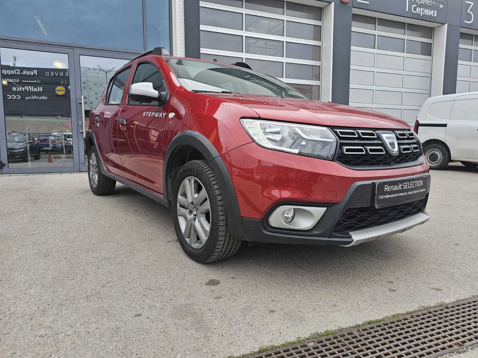 Dacia Sandero dCi 90 к.с. Дизел Stop & Start, снимка 2 - Автомобили и джипове - 54465329