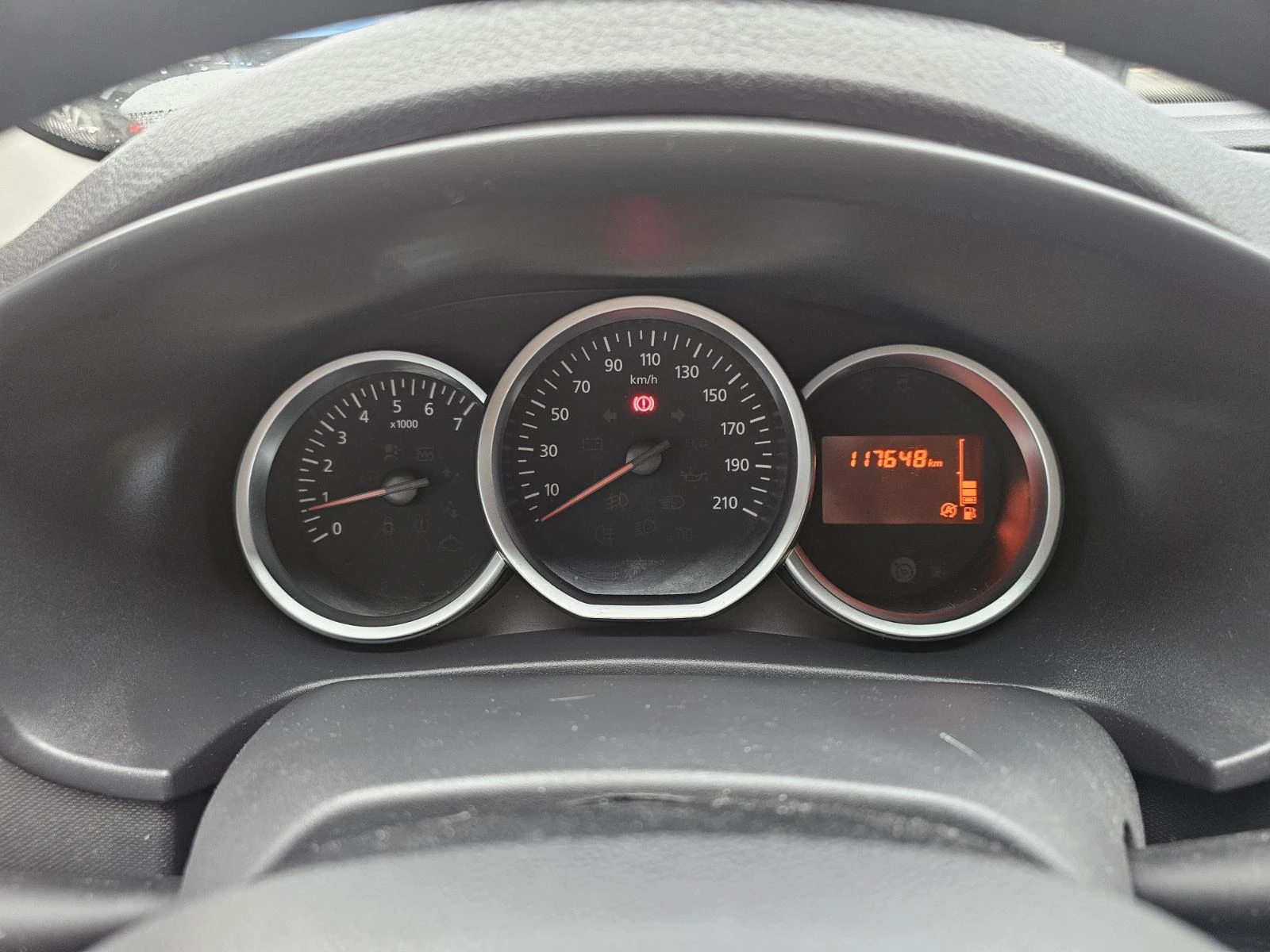 Dacia Sandero dCi 90 к.с. Дизел Stop & Start, снимка 8 - Автомобили и джипове - 54465329