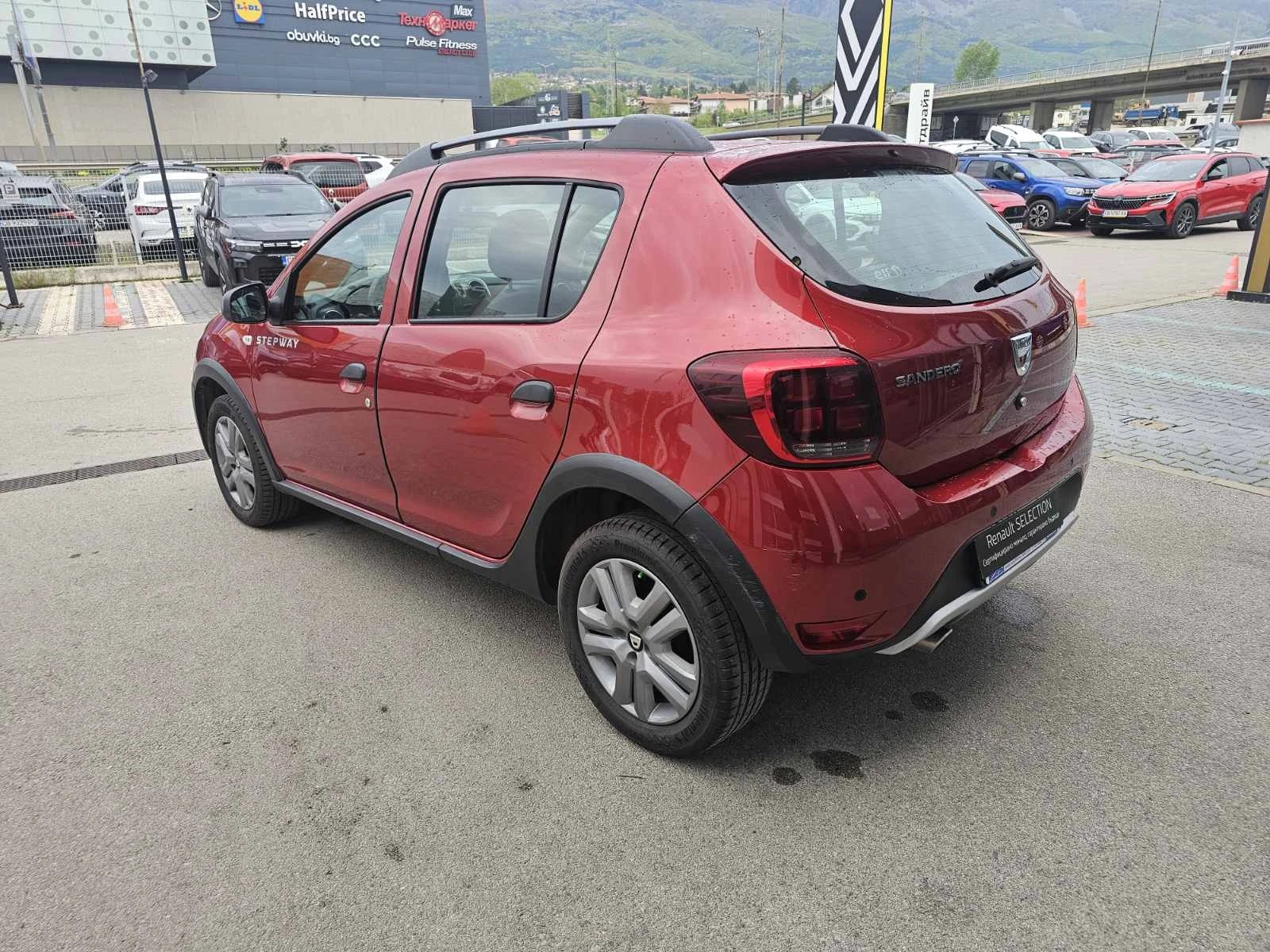 Dacia Sandero dCi 90 к.с. Дизел Stop & Start, снимка 4 - Автомобили и джипове - 54465329
