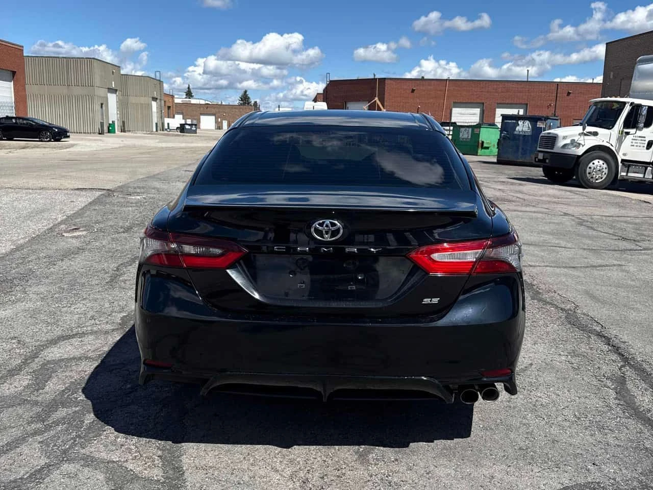 Toyota Camry * SE * ДВА ЧИФТА ГУМИ* , снимка 5 - Автомобили и джипове - 54608712