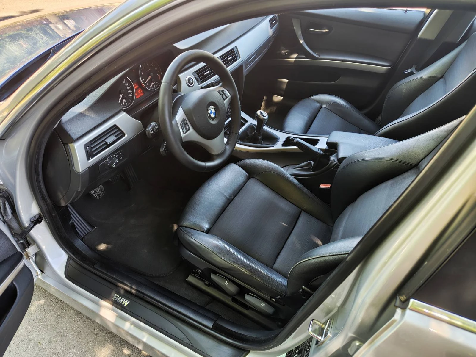BMW 325 i-ГАЗ-НА ЗАДНО-НОВ ВНОС!, снимка 8 - Автомобили и джипове - 55085549