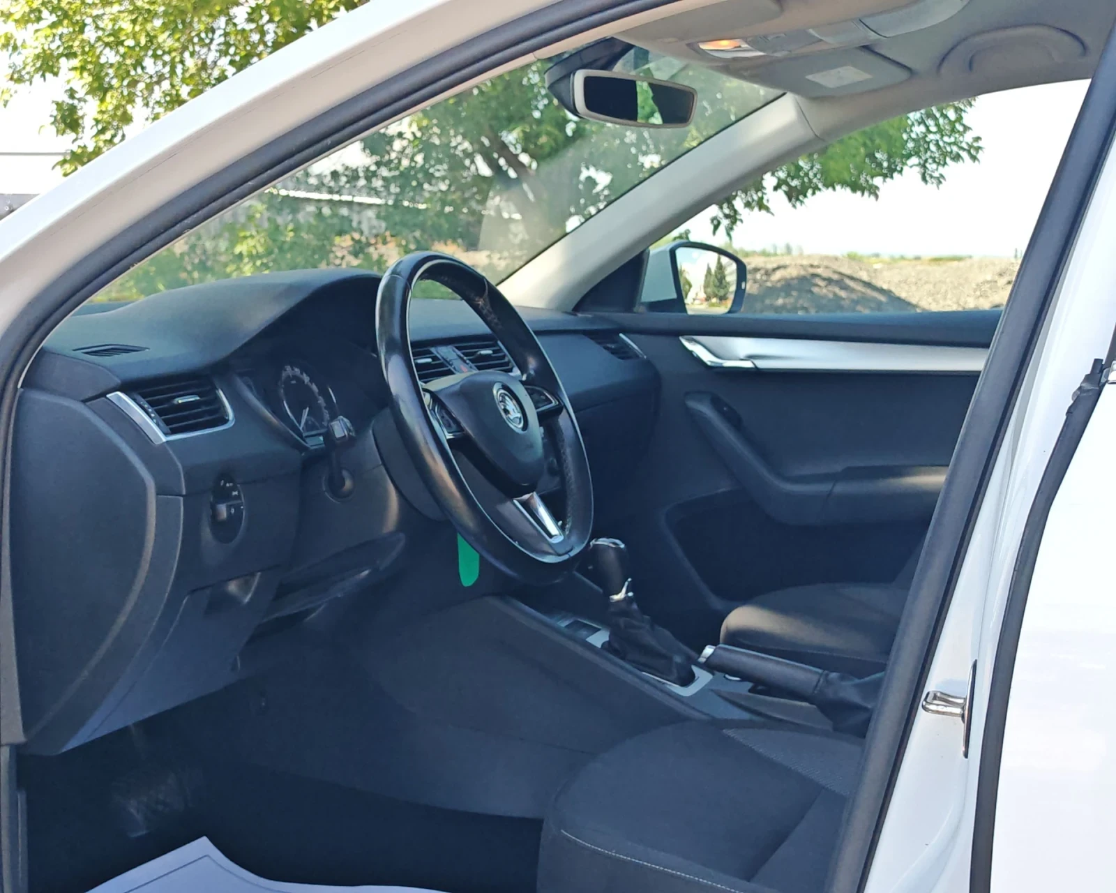 Skoda Octavia 1.6 ����� 116 �.�. ���������! ����! ������! | Mobile.bg � ����������� 8