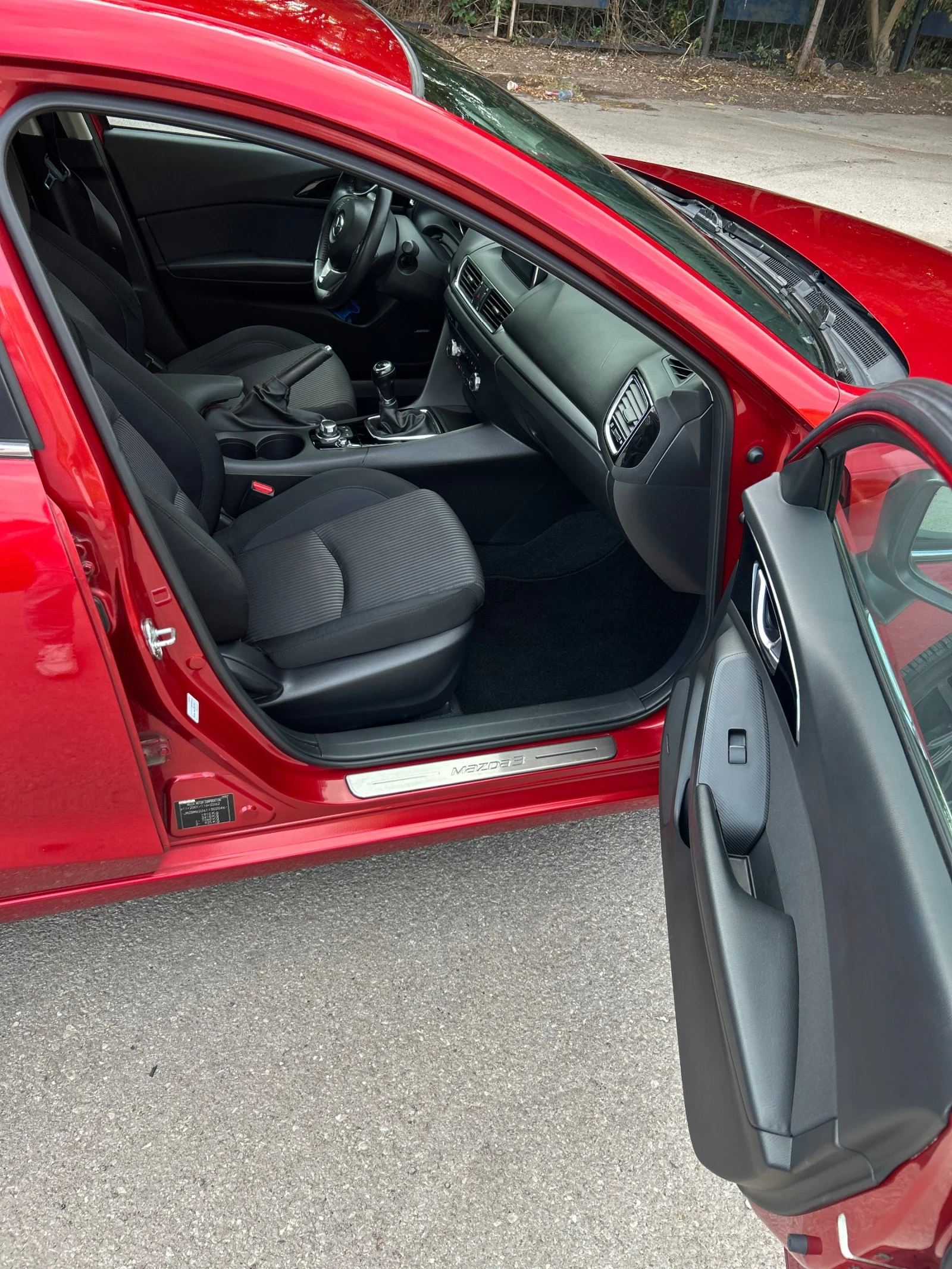 Mazda 3 2.2 SKYACTIVE/2015, снимка 10 - Автомобили и джипове - 55578719